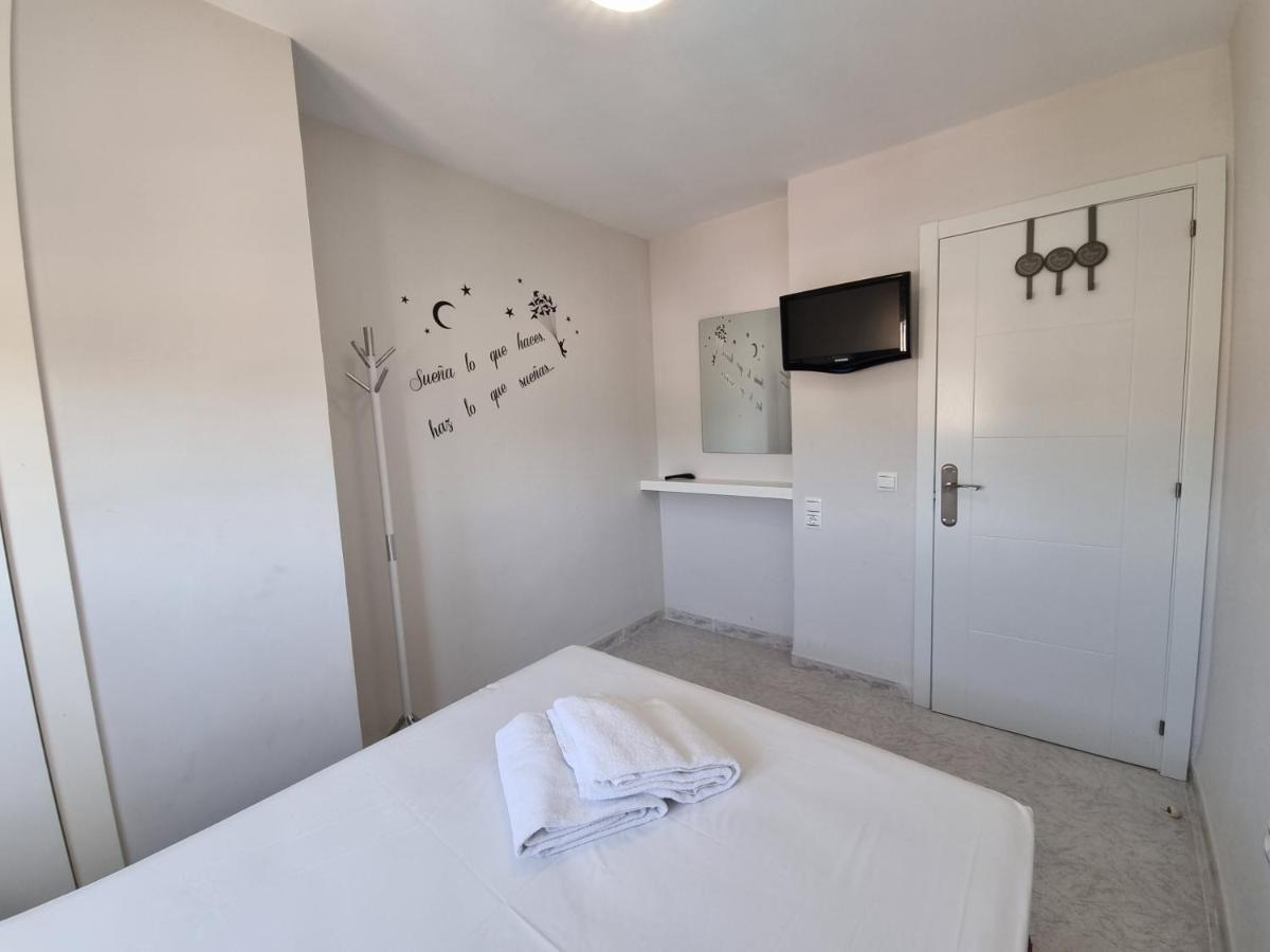 Holiday Primera Linea Magic World Oropesa del Mar Exterior foto